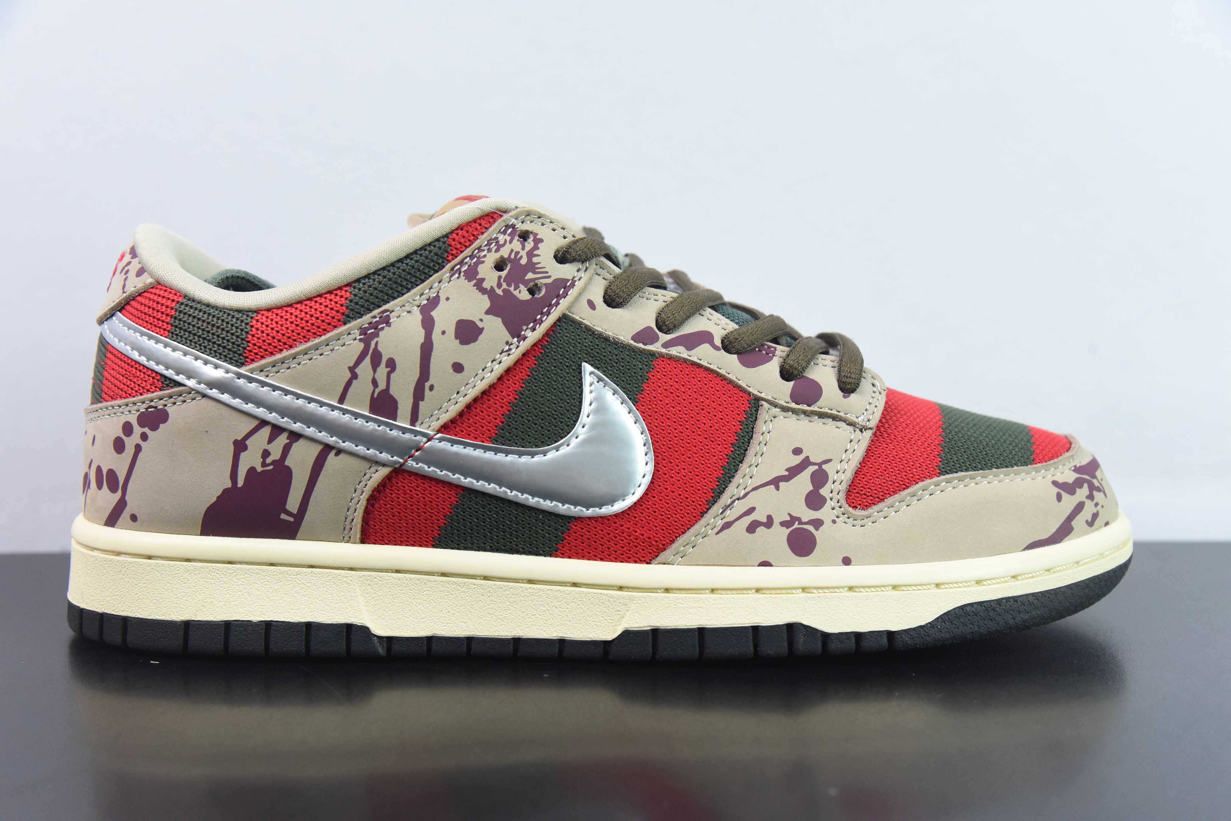 BSB13769751 versión pura original NK Dunk SB Low " Freddy Krueger " Pesadilla en Elm Street 313170-202 Número…