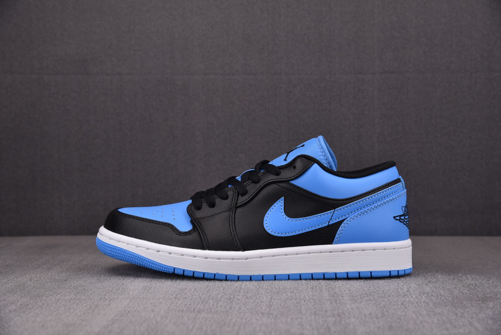 AJLow黑蓝鞋码40-46总裁R版出品-AirJordan1Low“UniversityBlue”黑蓝