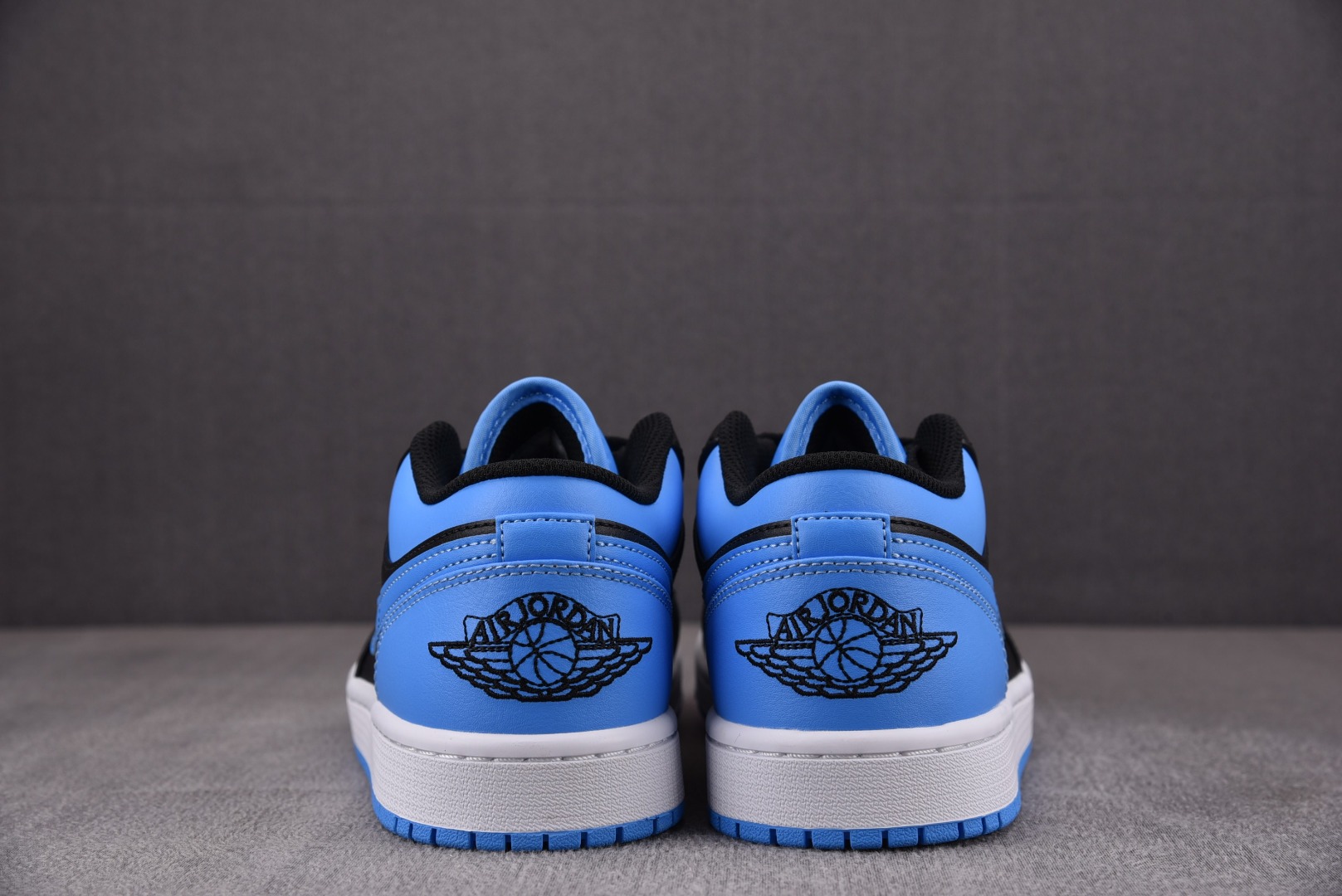 AJLow黑蓝鞋码40-46总裁R版出品-AirJordan1Low“UniversityBlue”黑蓝