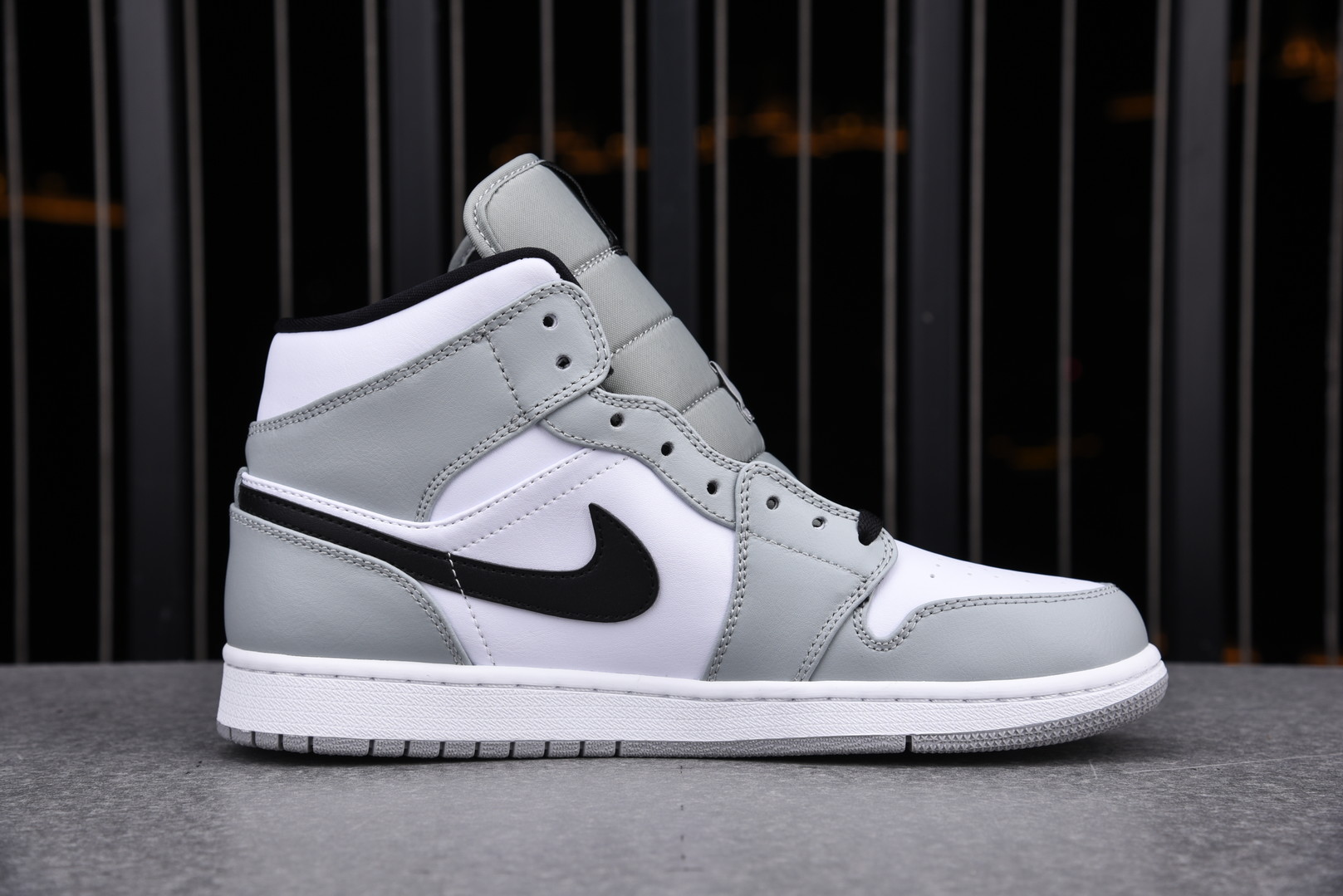 AJLow烟灰Size:35.5-46总裁R版出品-AirJordan1MidSmokeGreyAJ1烟