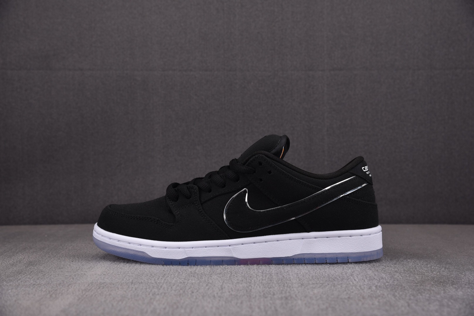 Dunk小阿姆Size:36-47.5总裁R版出品-EminemxCarharttxNKDunkSBLo