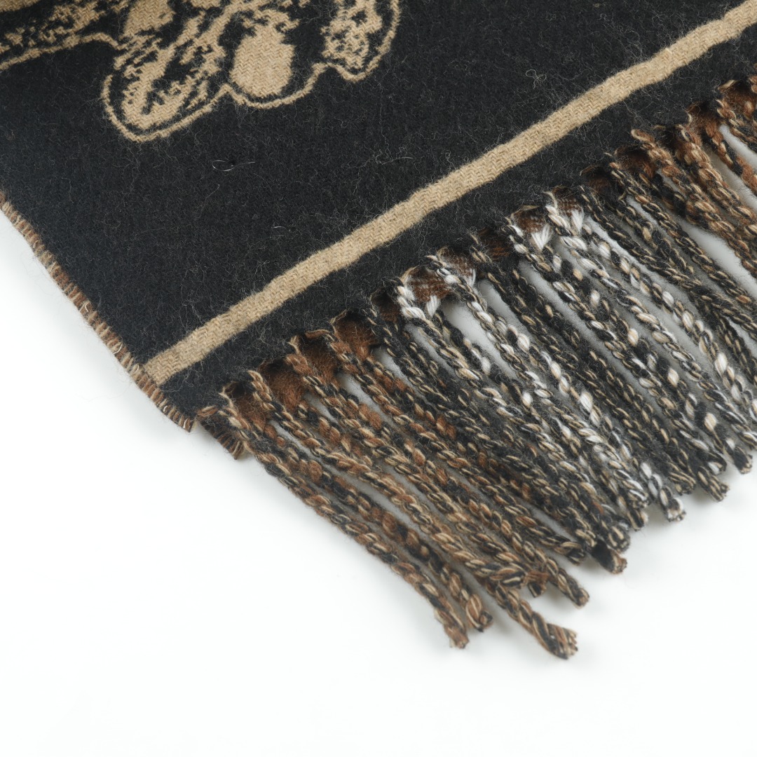 Burberry Haute Couture Silk Twill Scarf Shawl Ref.13AB0D24 4