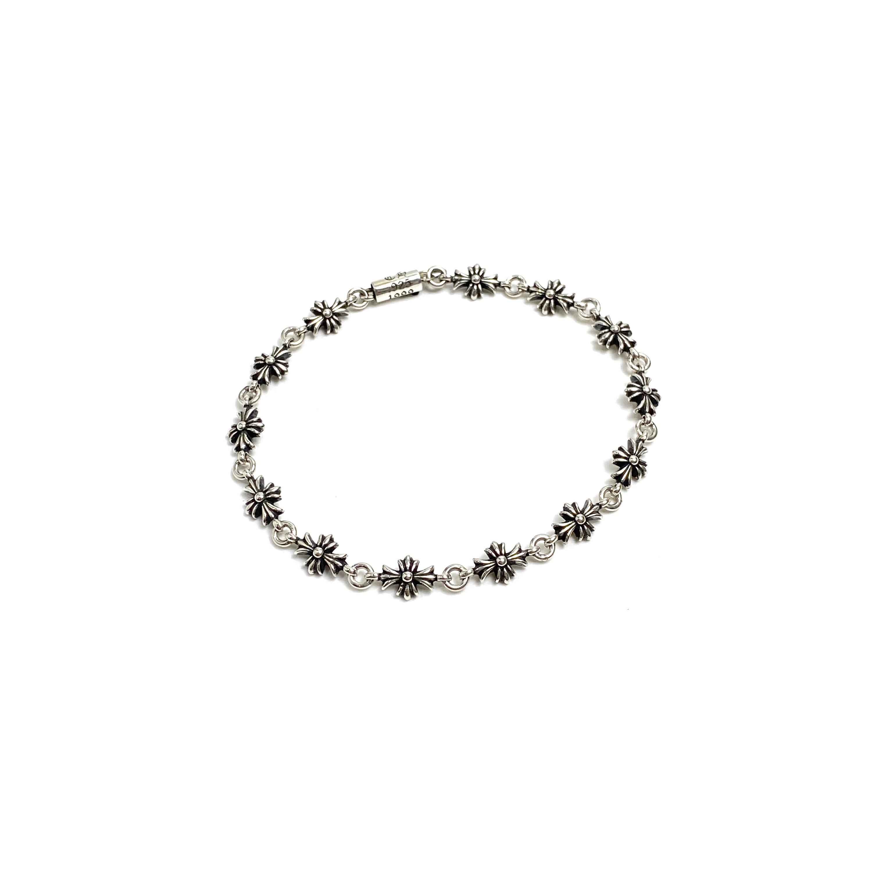 NO:113048,Chrome Hearts TinyE Fine Cross Cross Bracelet, Jewelry Boutique, Chrome Hearts, Chrome Hearts, Bracelet19860909Chrome Hearts克罗心 TinyE 细十字 十字花手链,饰品精品,chrome hearts,chrome hearts,bracelet,Jewelry