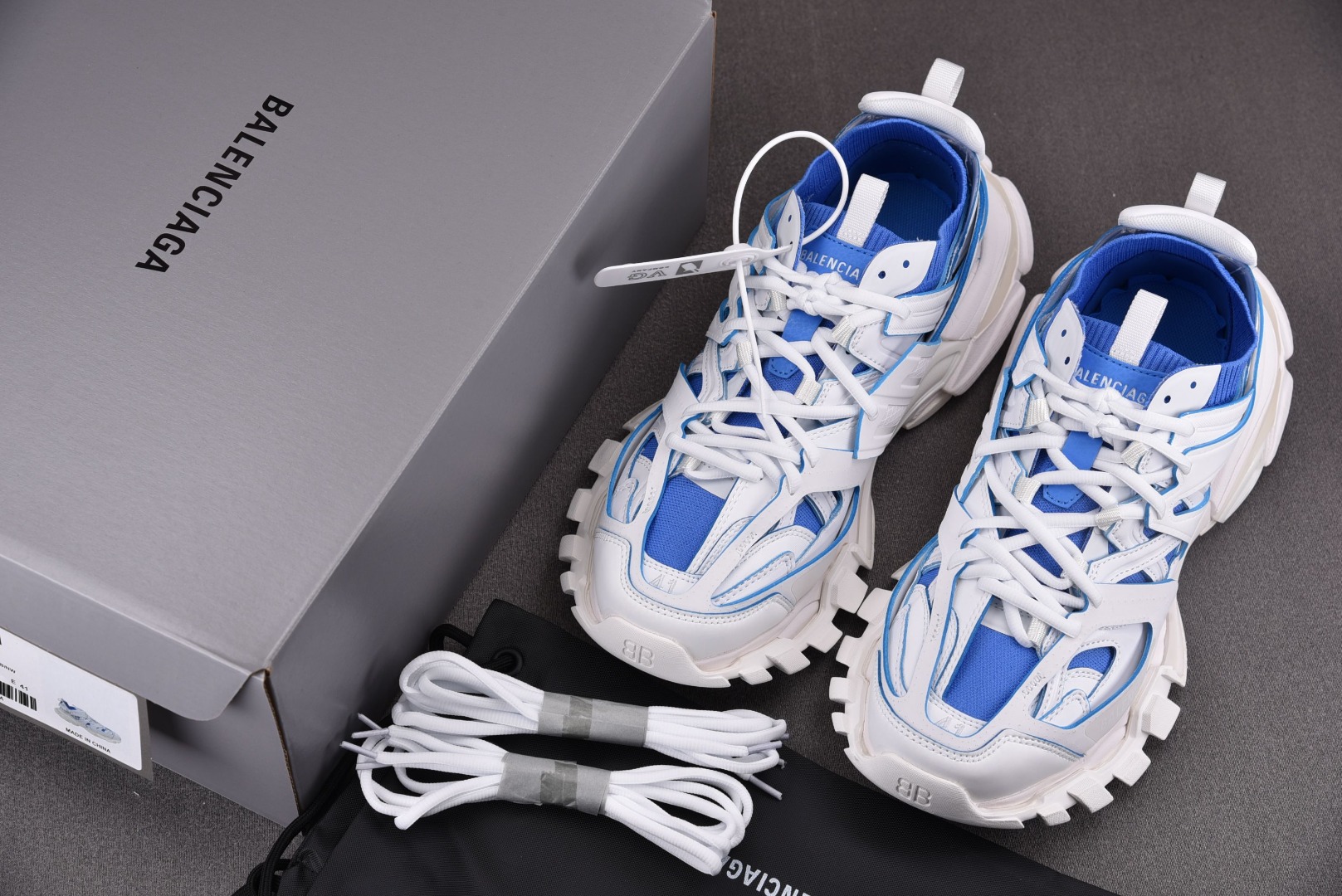 Balenciaga巴黎3代尺码:35-46偏大一码总裁R版出品-BalenciagaTrack1.0白