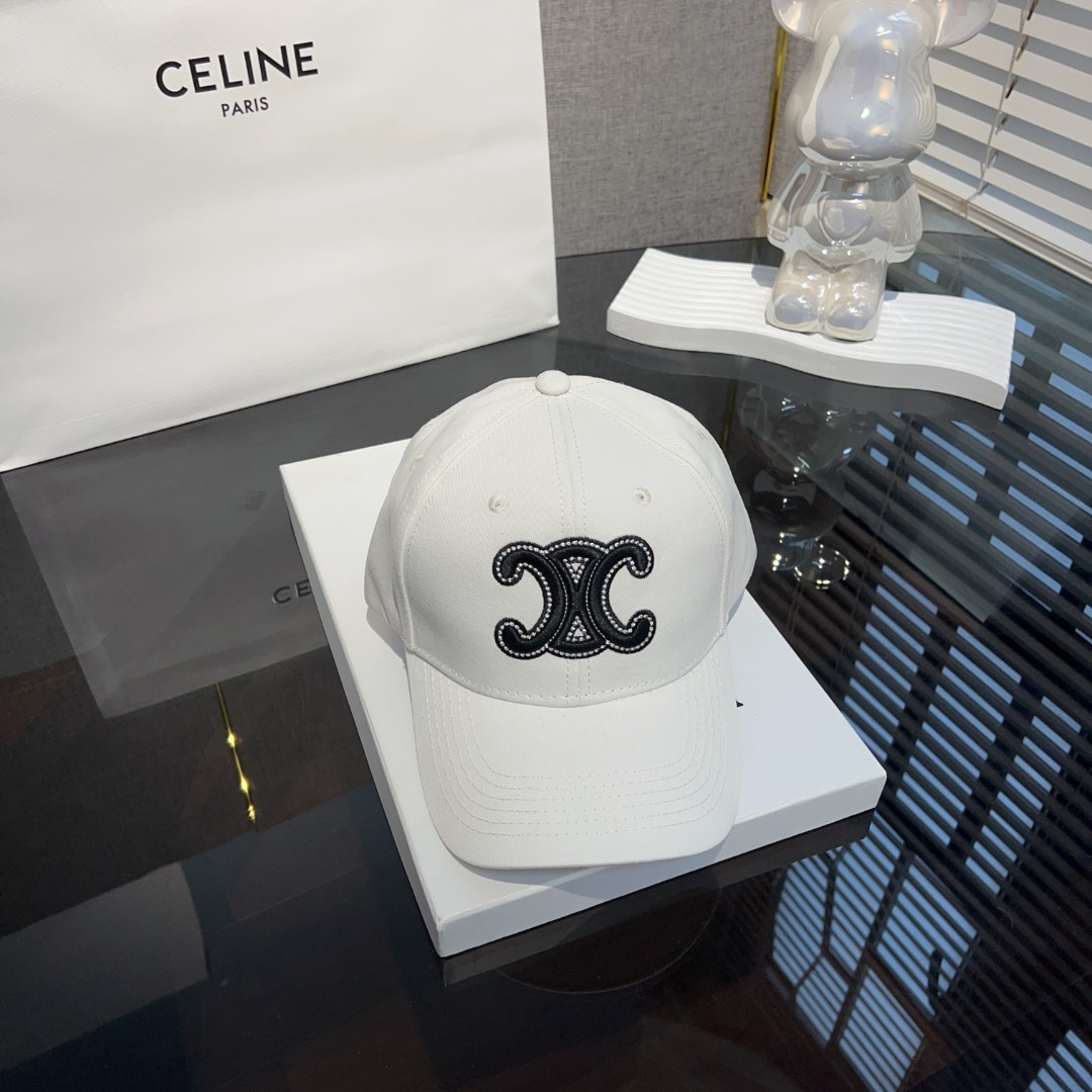 NO:194750,CELIN* Embroidered Baseball Caps Hot for Months Exclusive to the entire network!  One get the money that must be compensated!  Full of personality, not only kill men but also women~ Hats, fisherman hats, baseball hats, knit hats, hats, celine, espadrilles, hats19860909CELIN* 刺绣棒球帽 火爆数月 全网独家！ 一拿必补的款！ 个性十足 不仅斩男还斩女哦~帽子渔夫帽棒球帽针织帽,帽子,celine,espadrilles,hats,hat
