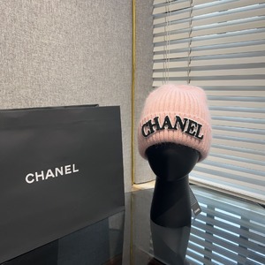 Chanel Hats Knitted Hat Knitting Rabbit Hair Fall/Winter Collection
