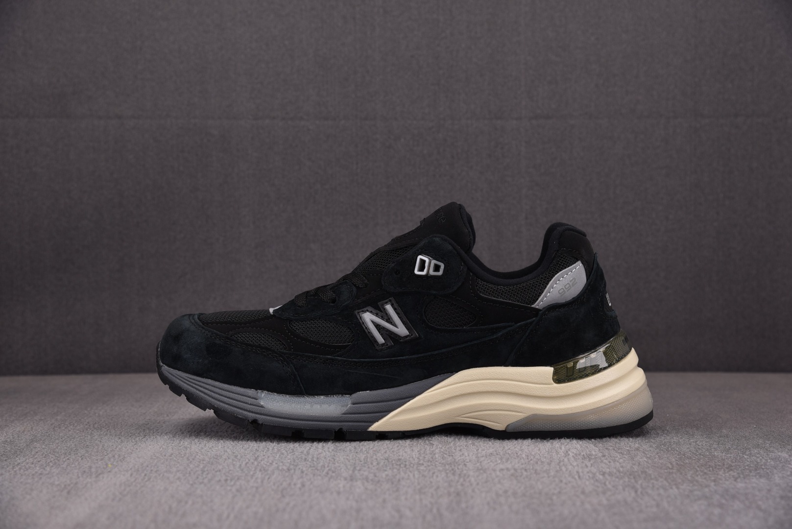 NB992尺码:36-46总裁R版出品-NewBalanceNB992黑色M992BL