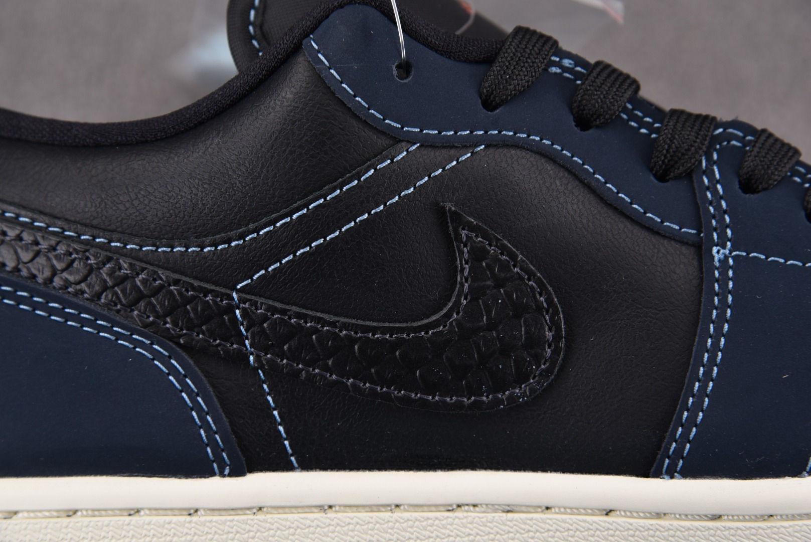 AJLow尺码:35.5-46总裁R版出品-AirJordan1Low“MidnightNavy午夜蓝F