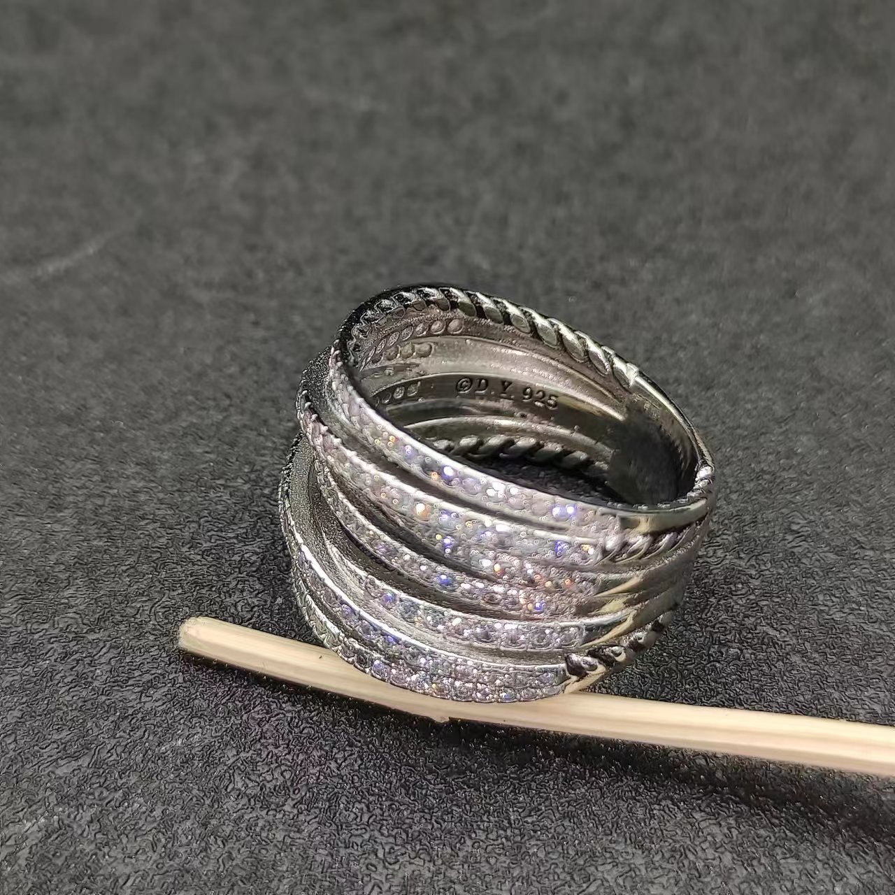 242 💰V gold David Yuurman full of drillweed rings Size: United States, 6-7-8-9, four - 图片 9