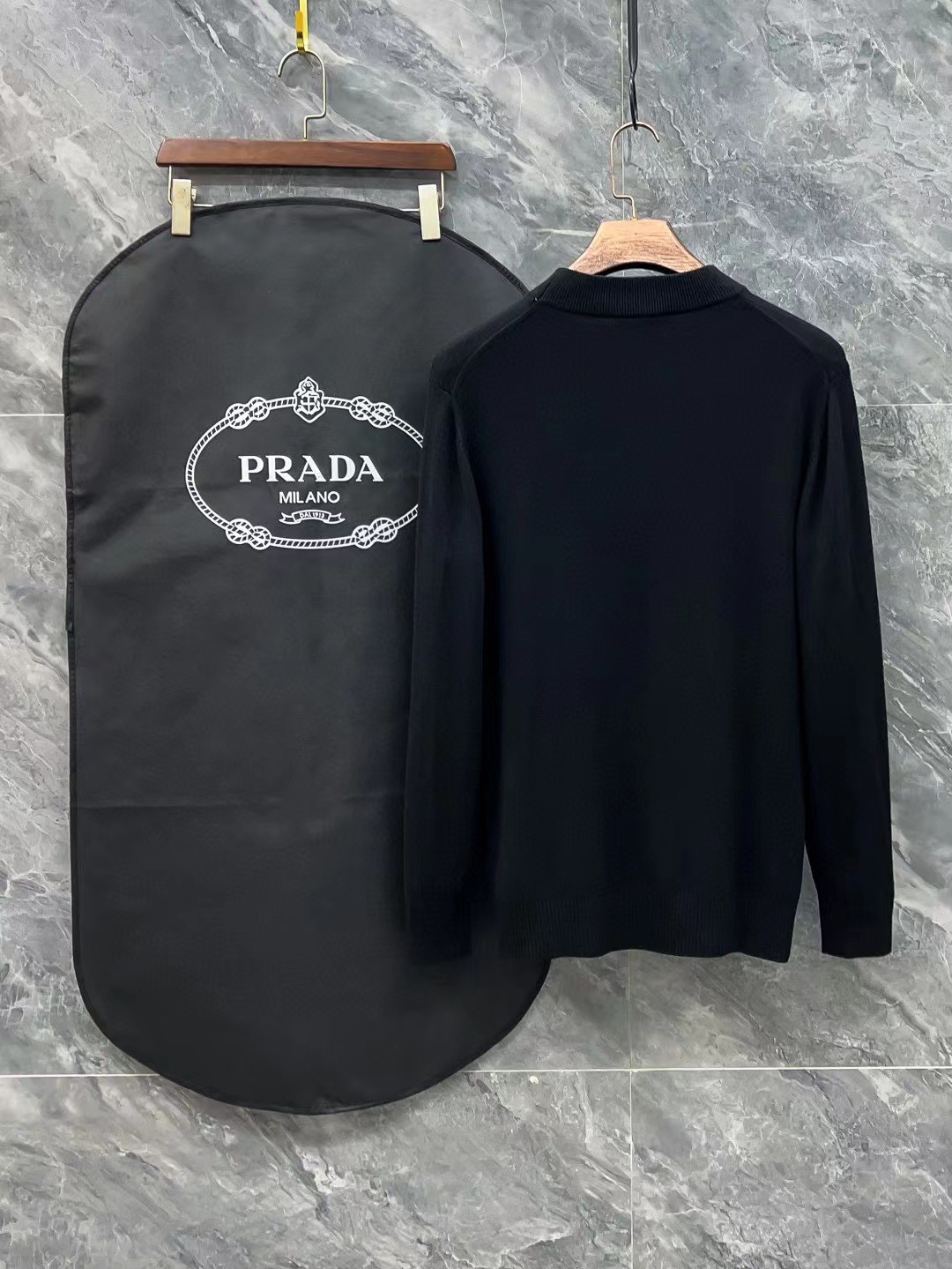CJCR Prada High-End Sweater Series: Innovative Design, Superior Quality, Various Sizes - 图片 2