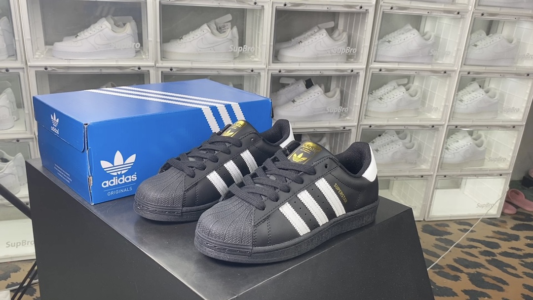 [Adidas Originals Series]