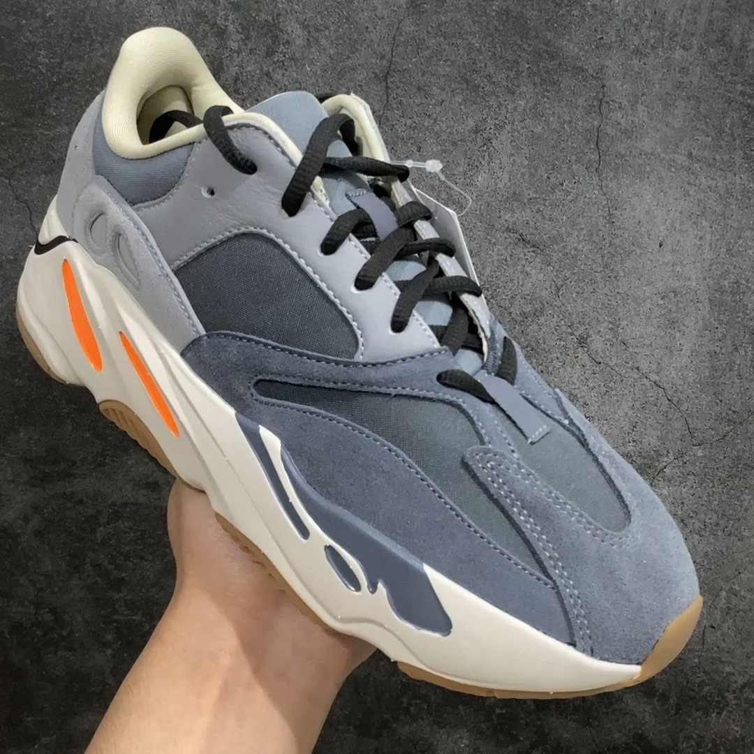 纯原版本Yeezy700Magnet