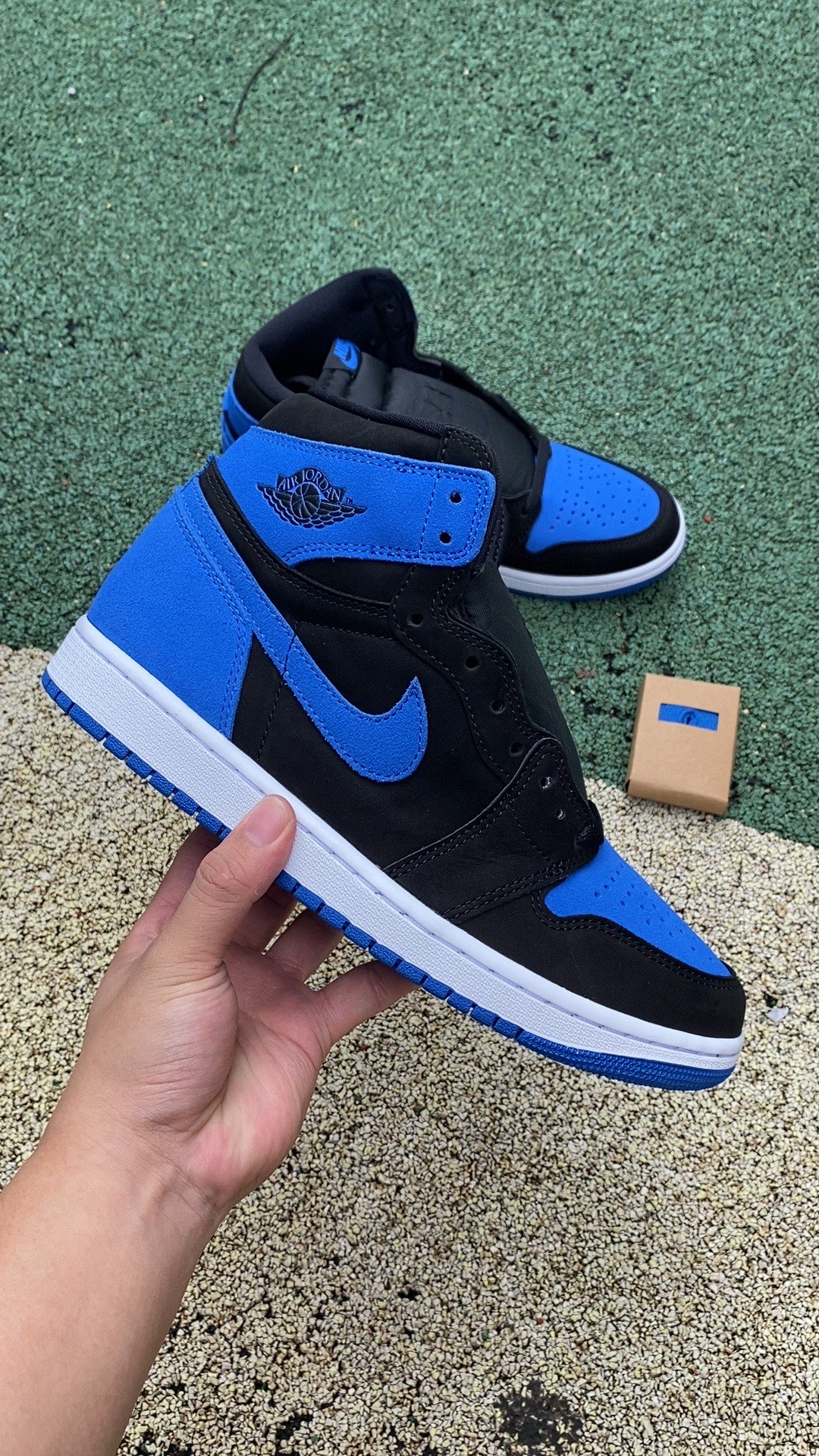 aj1反毛皮皇家蓝尺码40.5-47