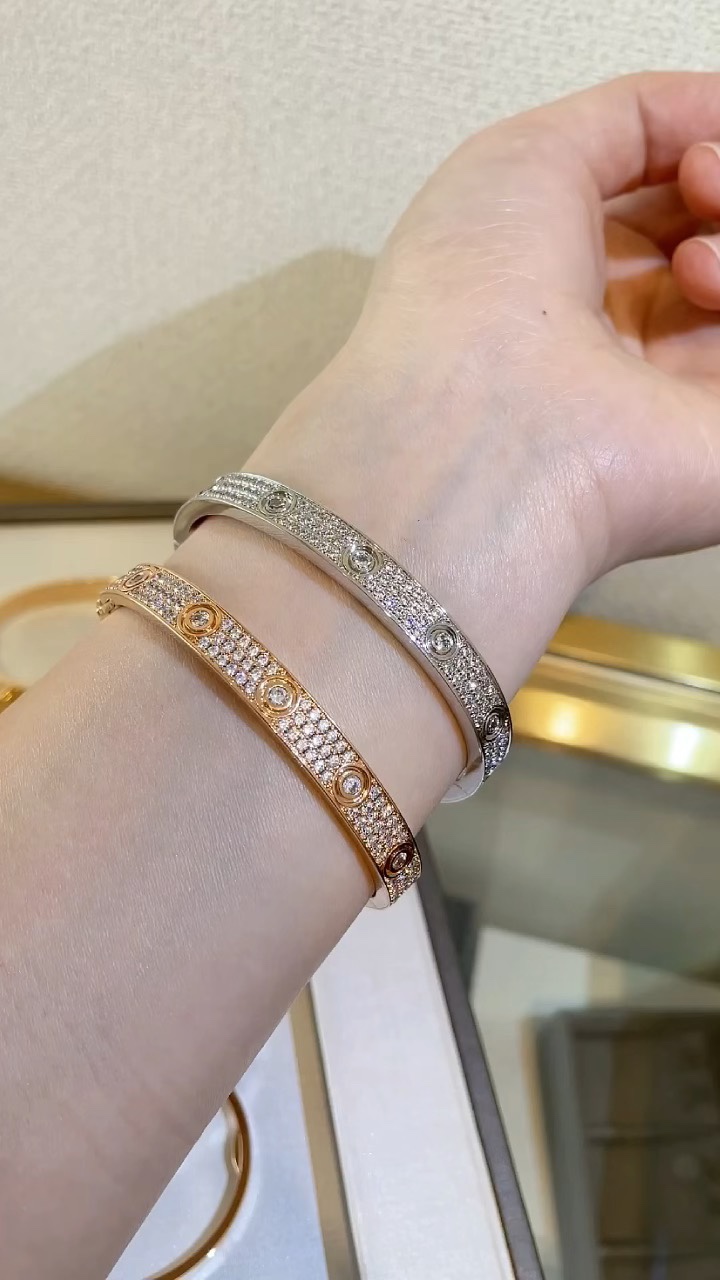 Cartier Cartier/卡地亚 主钻十钻宽版满天星手镯