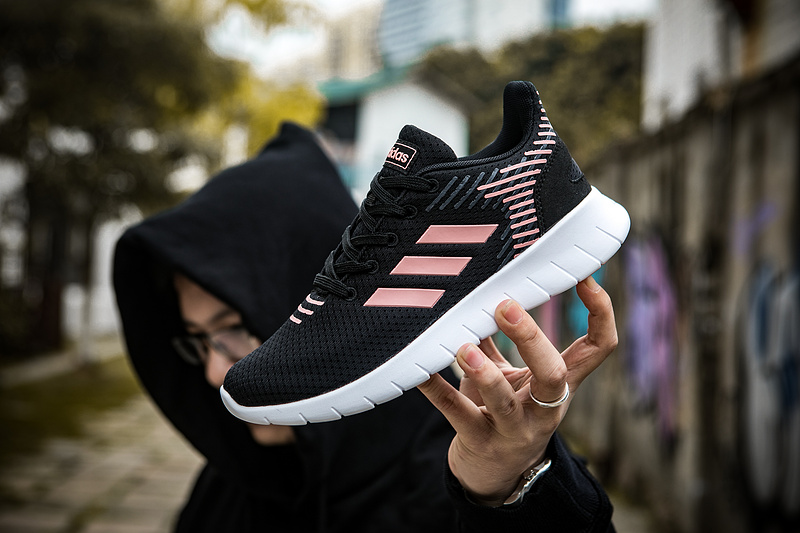 85阿迪达斯男女鞋2019春季新款运动鞋网面透气轻便休闲跑步鞋