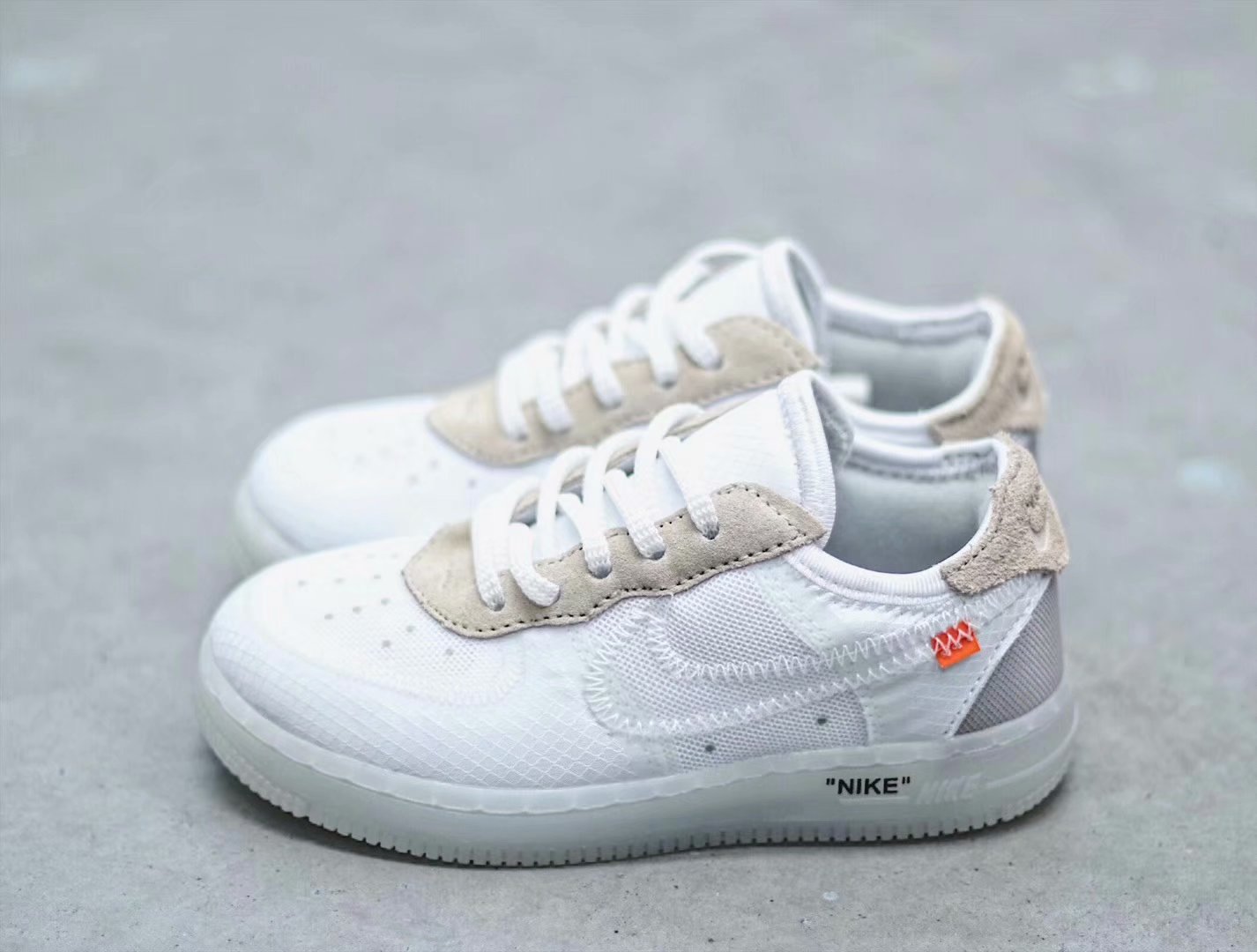 130 <br />#毒物#公司级 NikeAirForce1OW'Volt'2.0联名AF1童鞋，独立磨具，原鞋开膜，区别市面通货版本 尺码：22～35