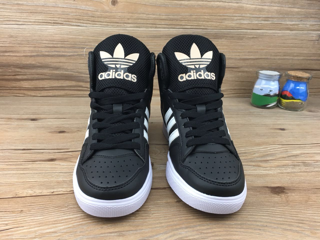 范冰冰高帮爆款阿迪达斯高帮商城品质真标官网同步 阿迪达斯范冰冰同款系列女鞋高帮板鞋 珍珠烟灰 货号AC8587 （36 36.5 37 38 38.5 39 40） |