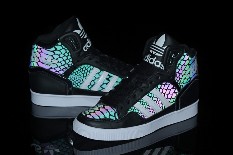 阿迪达斯高帮独家配色出货！范冰冰高帮款爆款 adidas范冰冰代言夏秋季透气款变色龙36-44 |
