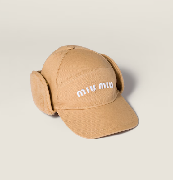 MIUMIU