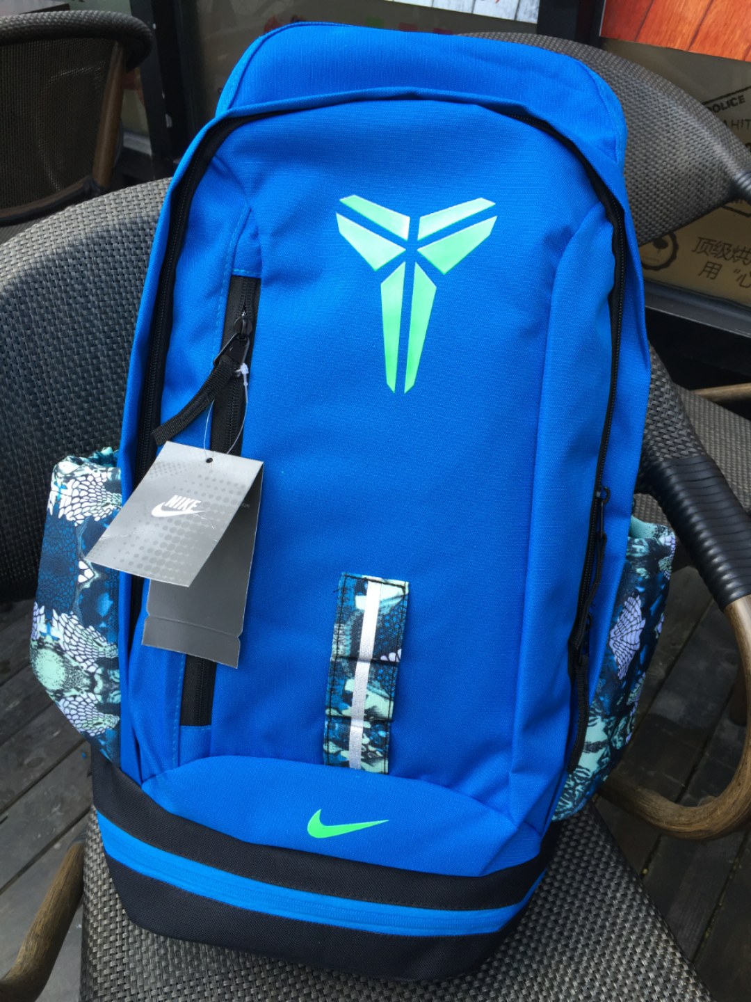 💰70 特价款 科比 时尚 男女背包 学生书包 休闲旅行包 尺寸约:53*30*20