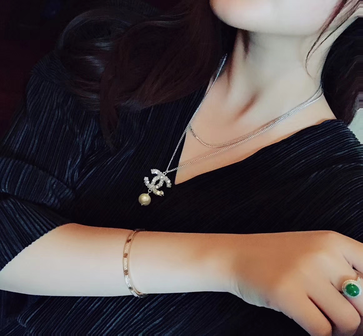 Chanel Chanel 纪念款 施华洛世奇水晶方钻 珍珠项链