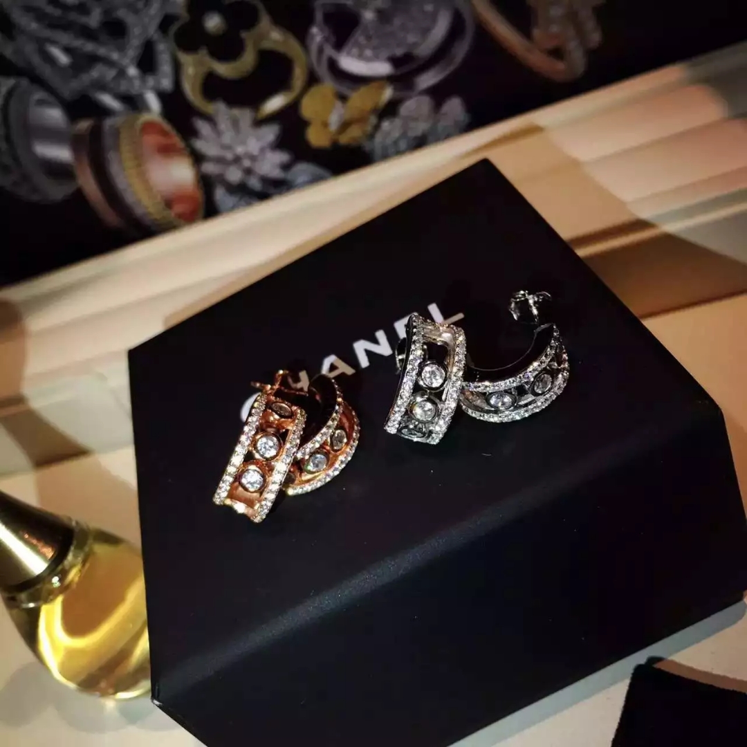 Messika Move Romane earrings rose gold white gold clear diamond 1 5cm hoop diameter