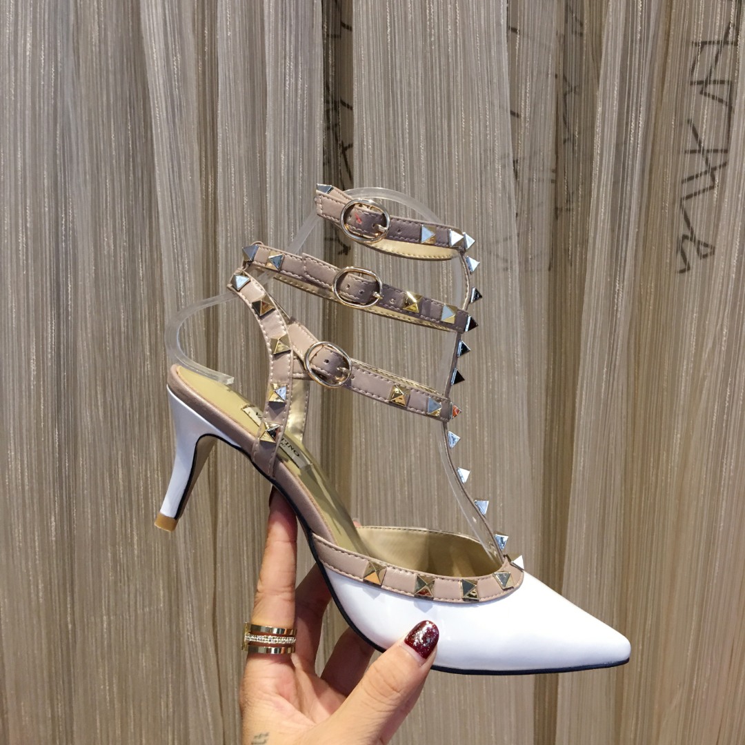 Valentino Garavani White Lambskin Rockstud Heels - Elegant & Timeless