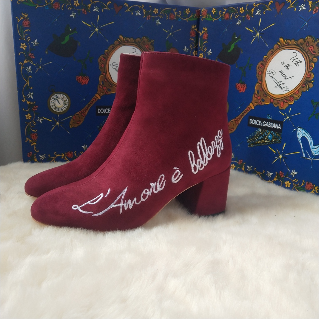 揭秘杜嘉班纳 (DOLCE&GABBANA几线品牌原