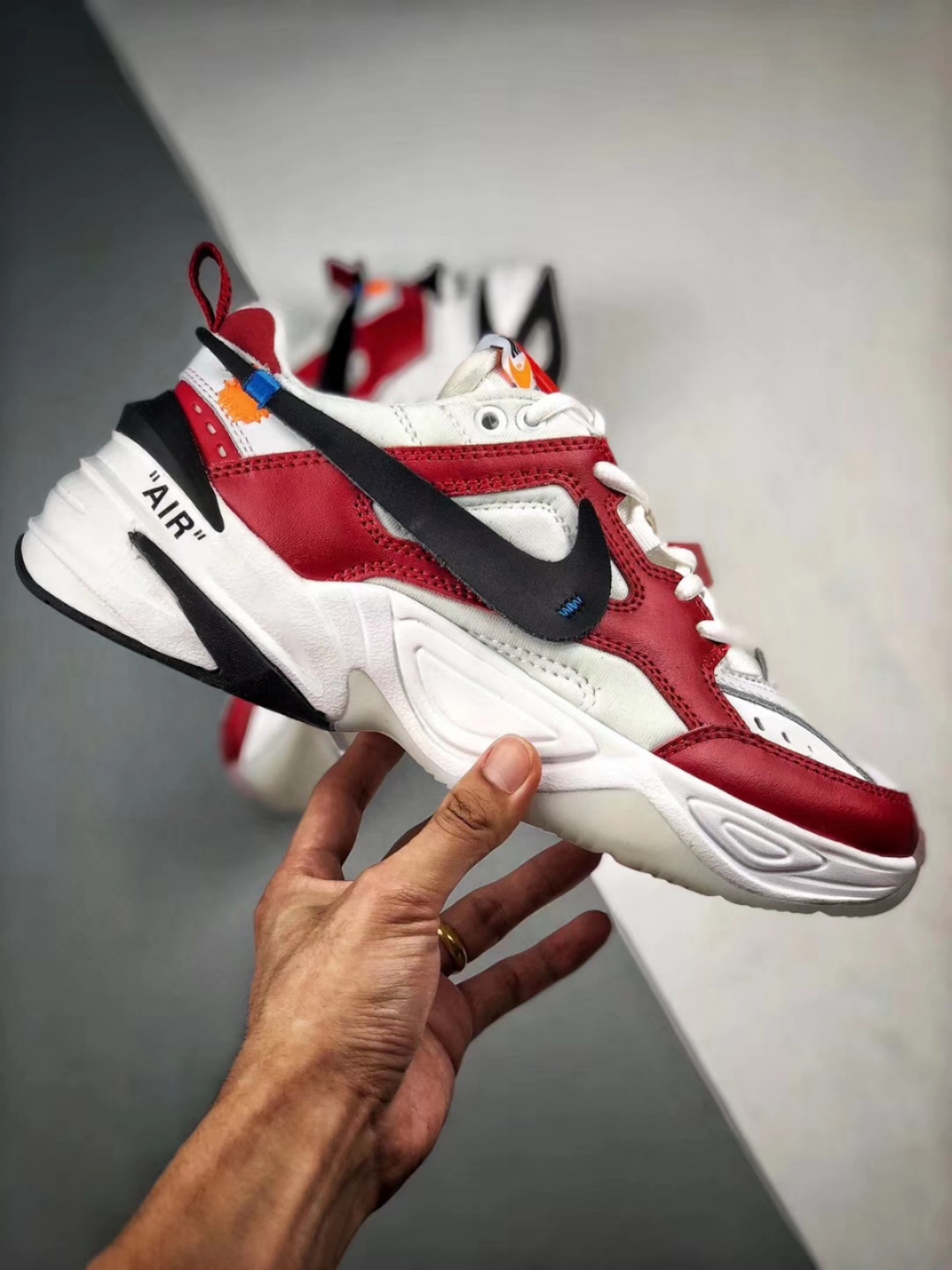 120  NIKE M2K Tekno x Off White 白红 定制联名今年 OFF-WHITE x Nike 的联名 货号：AO3308 100 <br />SIZE:36 36.5 37.5 38 38.5 39 40 40.5 41 42 42.5 43 44 44.5 45