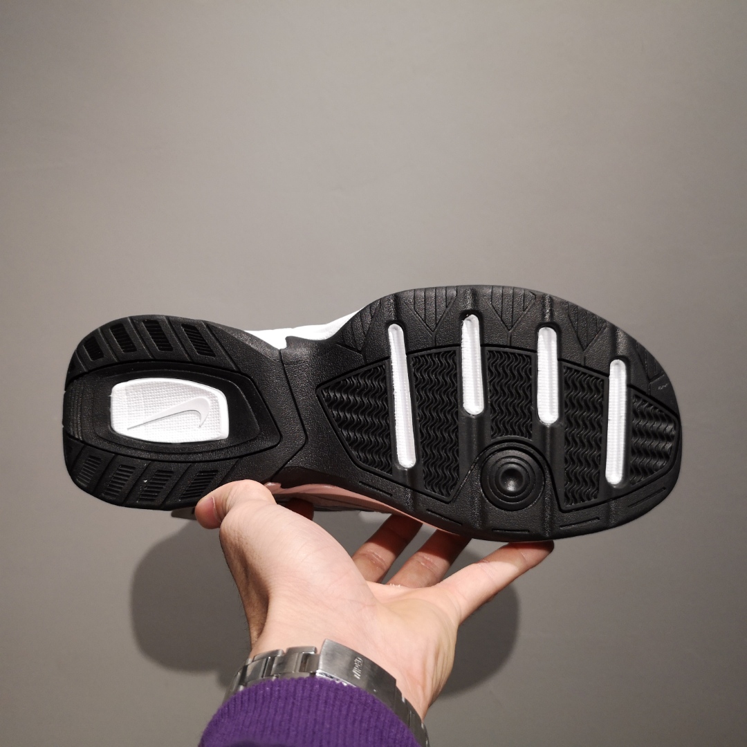 130  耐克Nike M2K Tekno 复古潮流百搭旅游老爹鞋！<br />号码：36 36.5 37.5 38 38.5 39 40 40.5 41.5 42 42.5 43 44 44.5 45