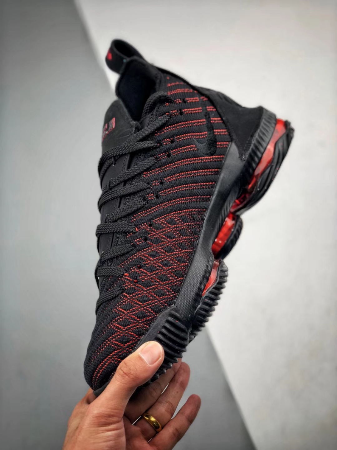 190 纯原最高工艺 新配色实战版本 Nike Lebron XVI EP 勒布朗詹姆斯16代 AO2595-601
