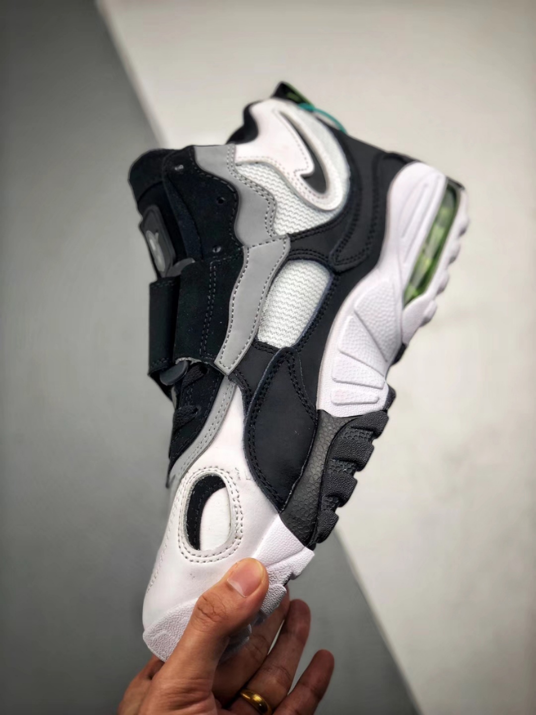 280原装平台版本 淘行者Nike Sportswear Air Max Speed Turf 加速实验系列复古气垫篮球鞋黑灰白货号525225-011