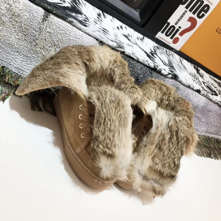 Replice trouvé
 Louis Vuitton Poil de lapin Série hiver