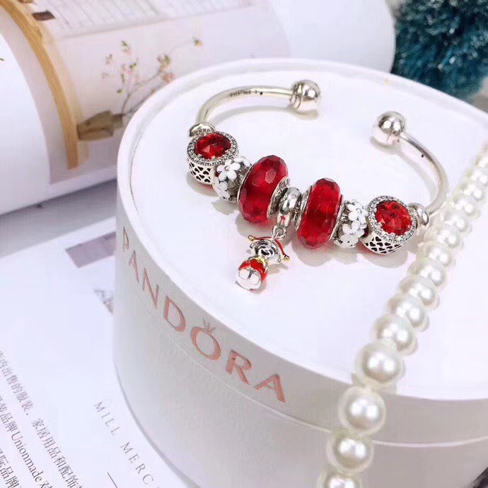 NO:100881,New Year's Red New Year's Red New Year's Red New Year's Preparation Spring Festival Valentine's Day ANDORA Pandora Agents, the event is started..., Pandora finished bracelet, bracelet19860909新年款新年红热卖款 过年红 备货春节情人节 ANDORA潘多拉 代理们,活动搞起来..,潘多拉成品手镯,bracelet,Jewelry