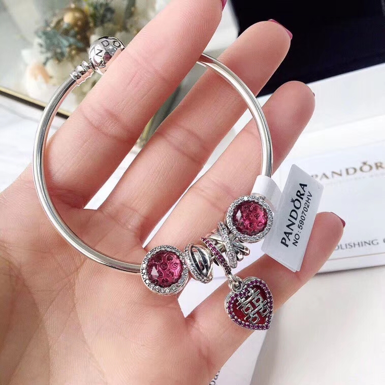 NO:100880,New Year's Red Hot Selling andora Pandora Counter-to-Part Seiko Version Red Model Matching Series Counter-to-Part Material, Pandora Finished Bracelet19860909新年款新年红热卖款 andora 潘多拉 专柜对版 精工版本 红色款搭配系列 专柜同材质,潘多拉成品手镯,bracelet,Jewelry