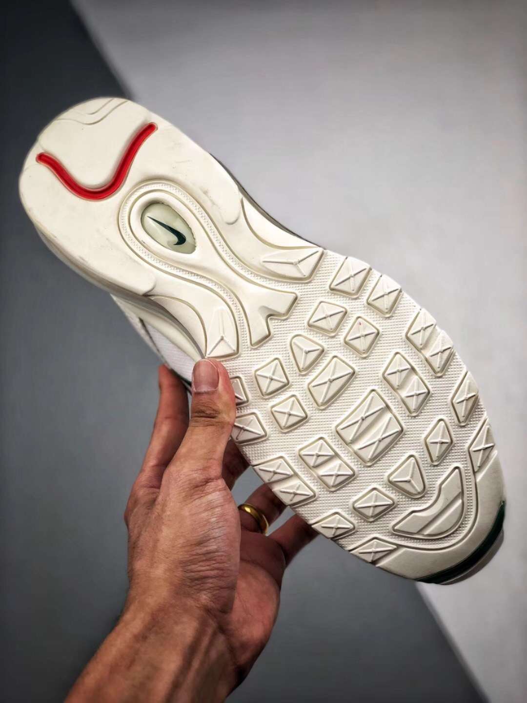 210【独家纯原版本 UNDEFEATED X Air Max 97五道杠 联名白子弹