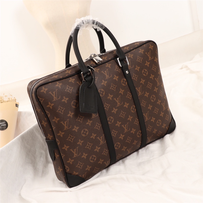 Louis Vuitton M41125 Monogram 41x31x7cm work everyday