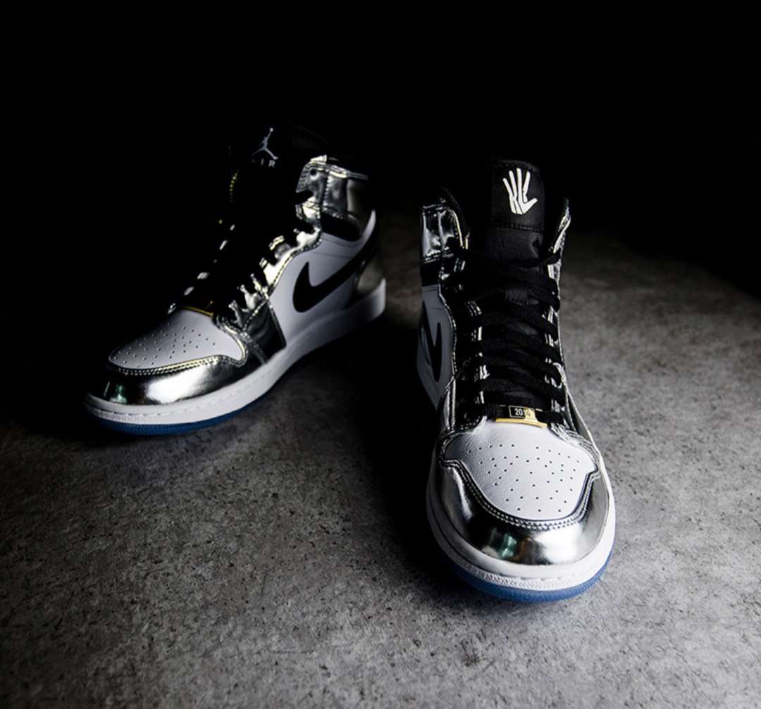 Air Jordan 1 "Pass The Torch" Leonard plateado electrochapado selección de fotos de uso