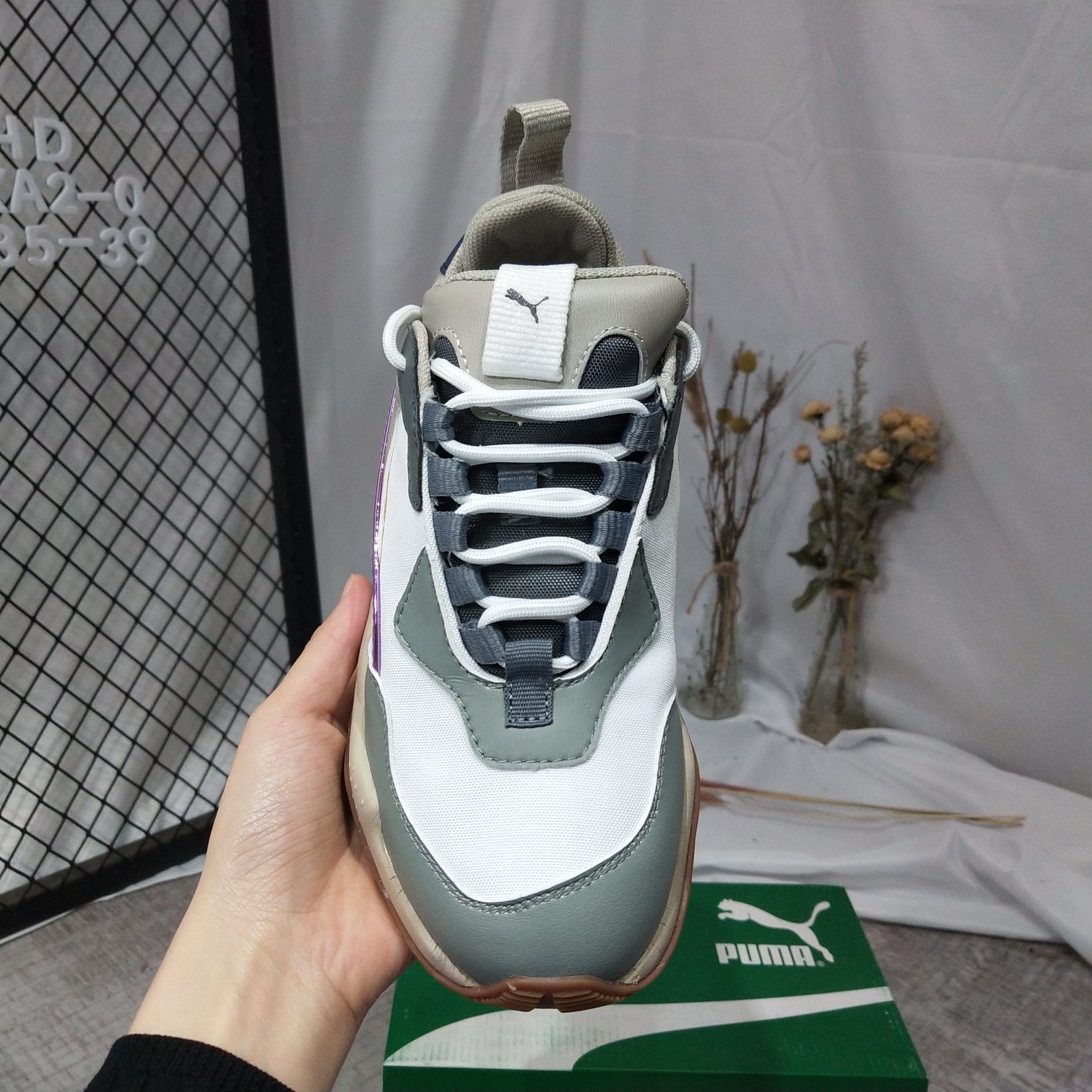 130 支持放店 本地取  真标半码独家新款彪马PUMA Thunder Desert INS 2018超火女子老爹鞋泫雅同款联名运动鞋