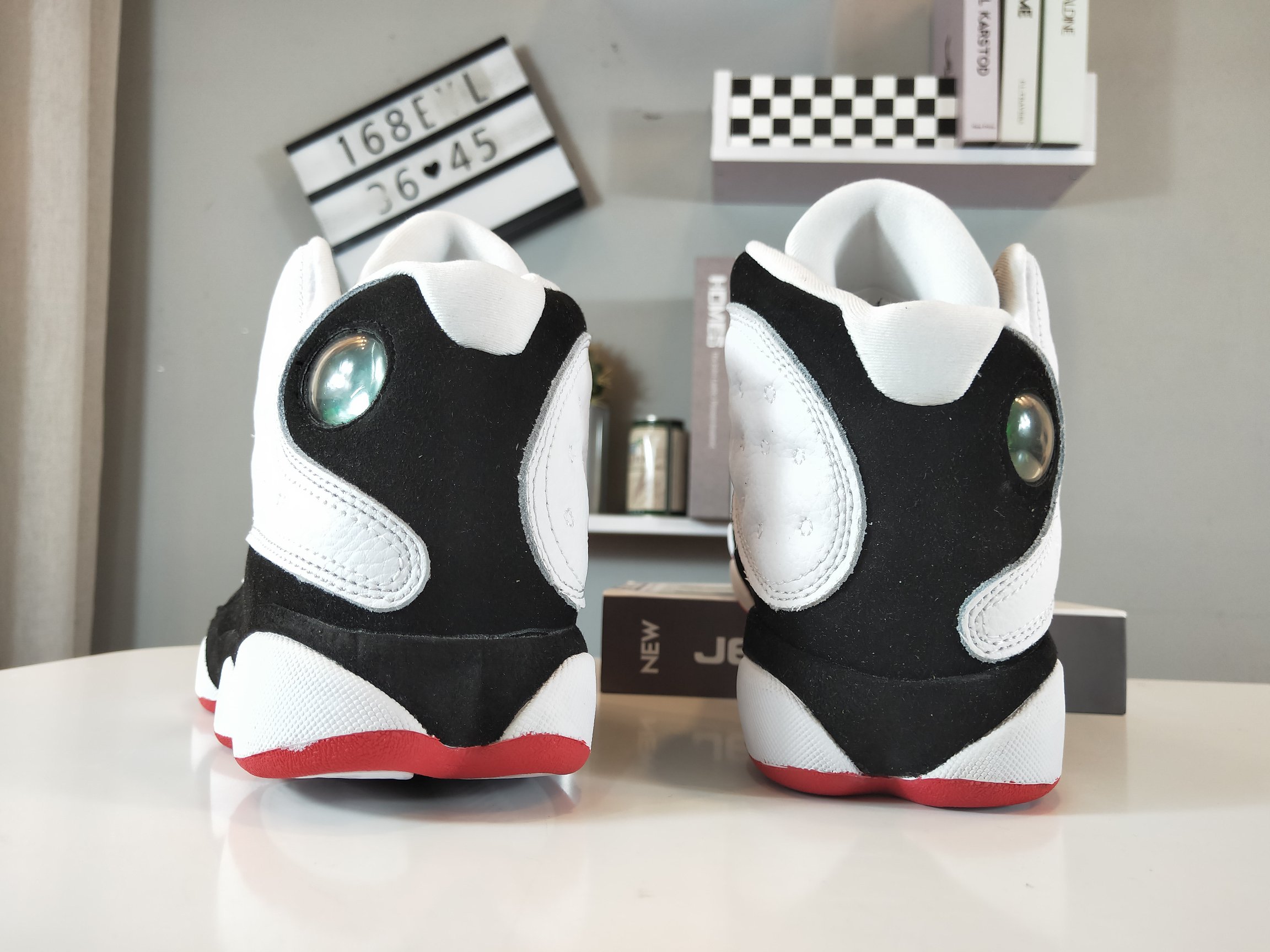 220 。支持放店<br />公司级, Nike Air jordan 13 AJ13 乔丹13代 真碳全息3D猫眼 实战篮球鞋 36-45  <br />编码: 168ELL