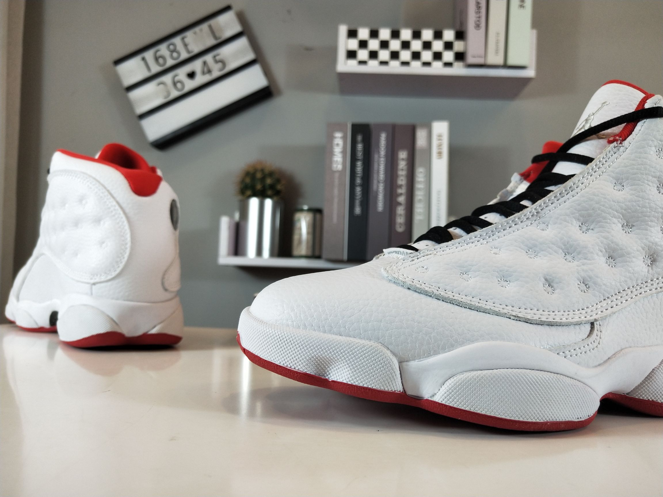 220支持放店<br />公司级, Nike Air jordan 13 AJ13 乔丹13代 真碳全息3D猫眼 实战篮球鞋 36-45  <br />编码: 168ELL