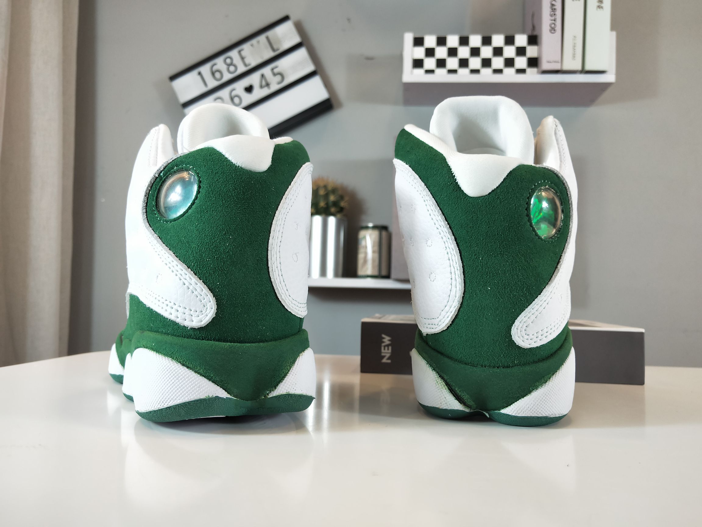 220 。支持放店<br />公司级, Nike Air jordan 13 AJ13 乔丹13代 真碳全息3D猫眼 实战篮球鞋 36-45  <br />编码: 168ELL