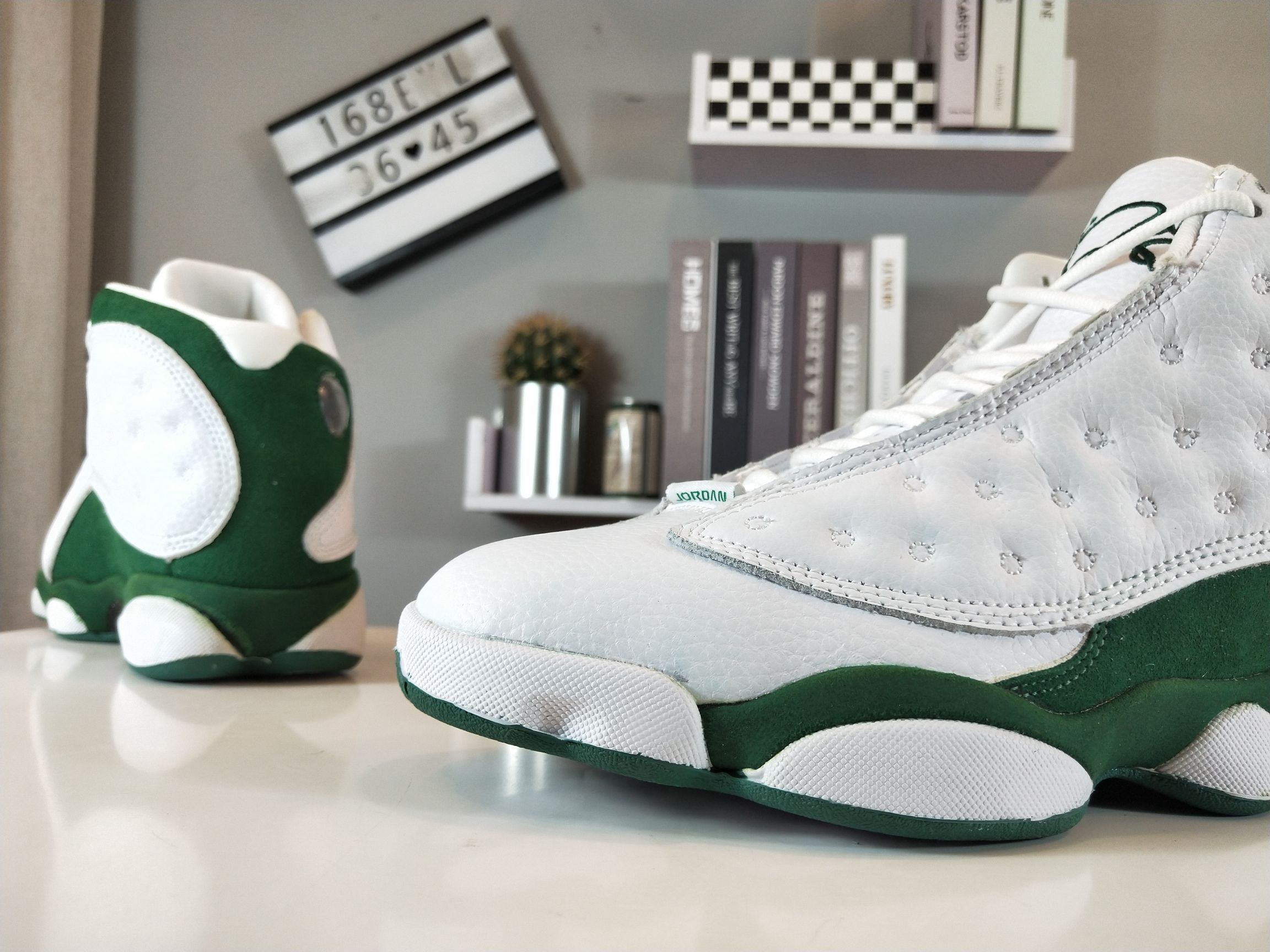 220 。支持放店<br />公司级, Nike Air jordan 13 AJ13 乔丹13代 真碳全息3D猫眼 实战篮球鞋 36-45  <br />编码: 168ELL