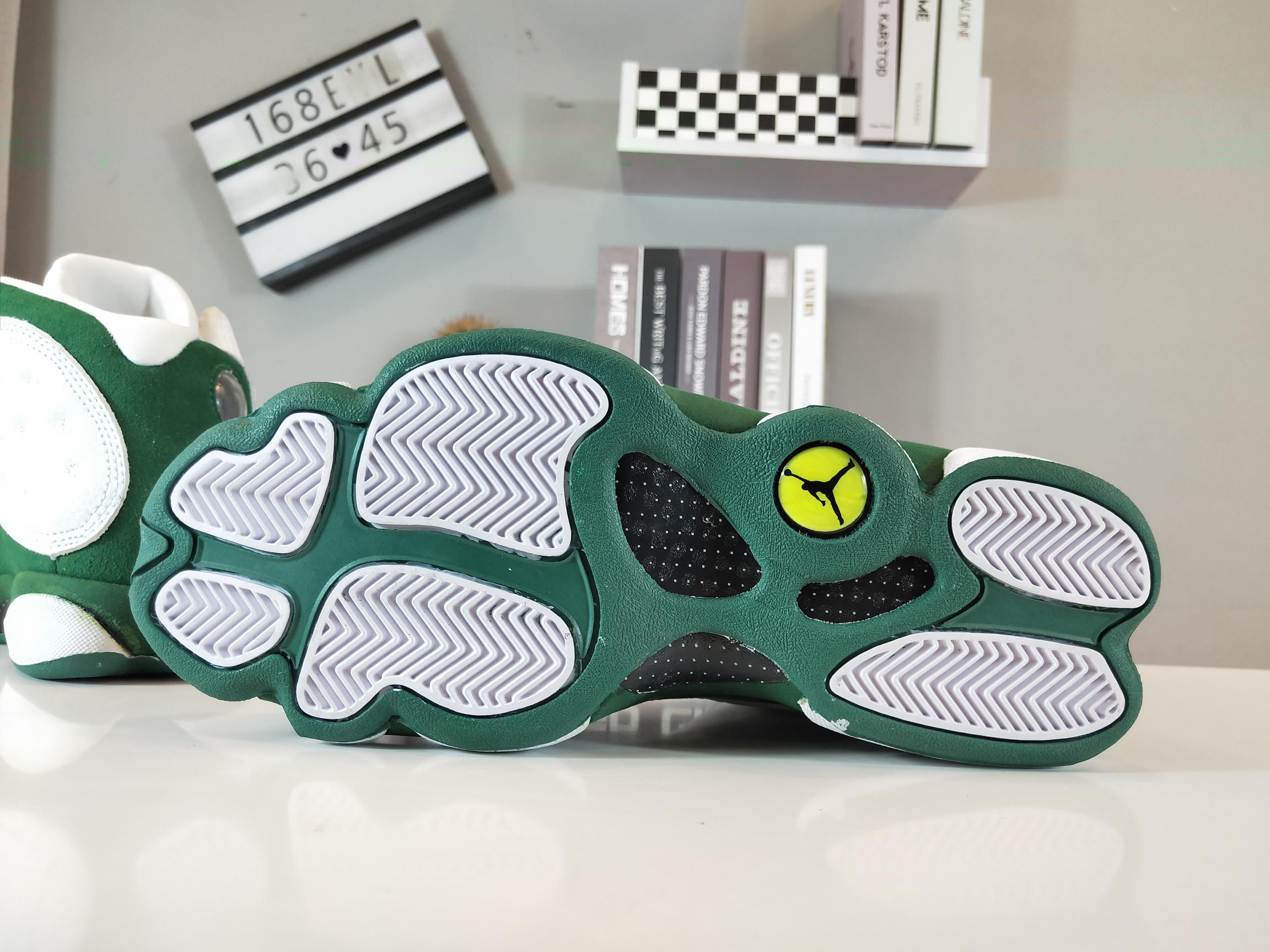 220 。支持放店<br />公司级, Nike Air jordan 13 AJ13 乔丹13代 真碳全息3D猫眼 实战篮球鞋 36-45  <br />编码: 168ELL