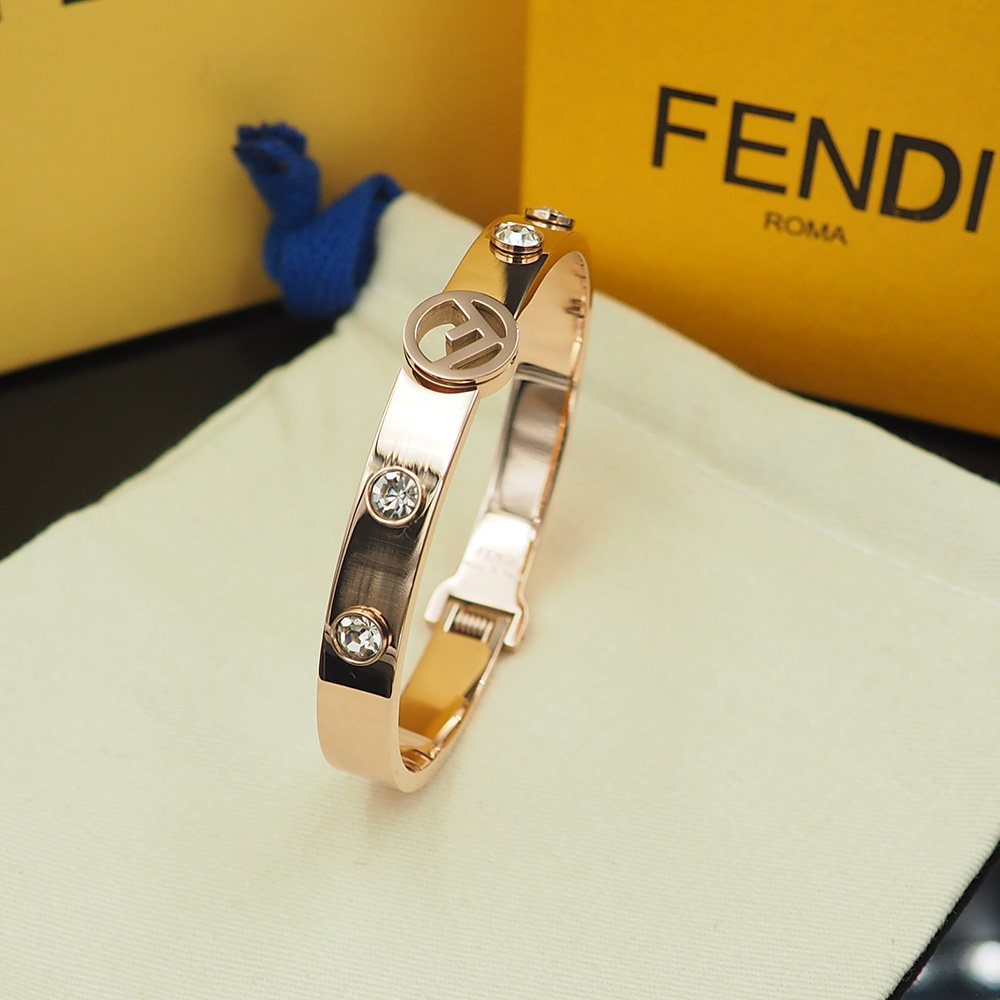 Fendi Haute Joaillerie Fine Jewelry Earrings Necklace Ring Ref 5