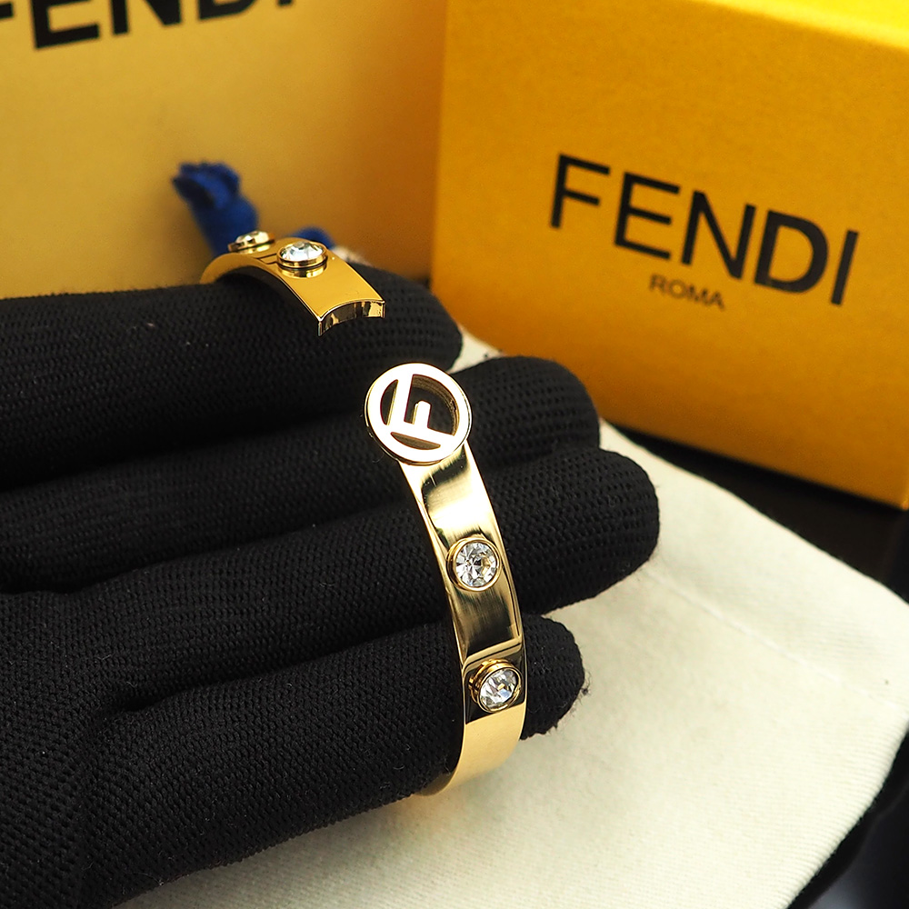 Fendi Haute Joaillerie Fine Jewelry Earrings Necklace Ring Ref 7