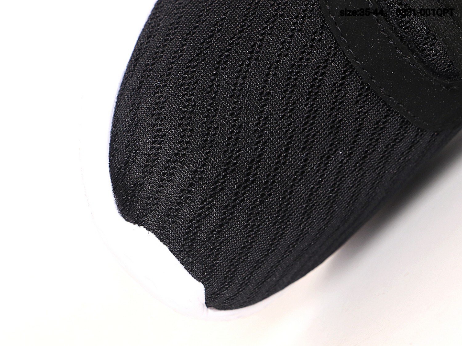 130<br />耐克NIKE TANJUN休闲鞋运动缓震跑步鞋个性液体跑步鞋0331-001QPT<br />size:如图