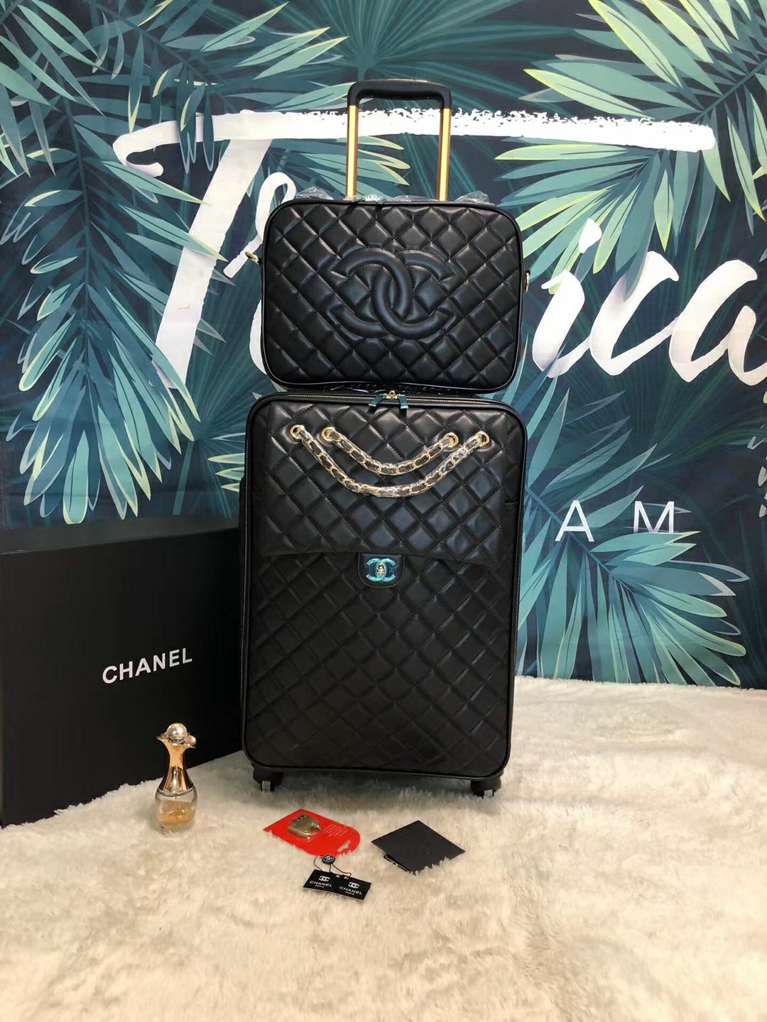 Maleta Chanel🍒🍒 de Europa Occidental, imprescindible para el hogar y viajes, herramienta para aparentar, alta gama, t…