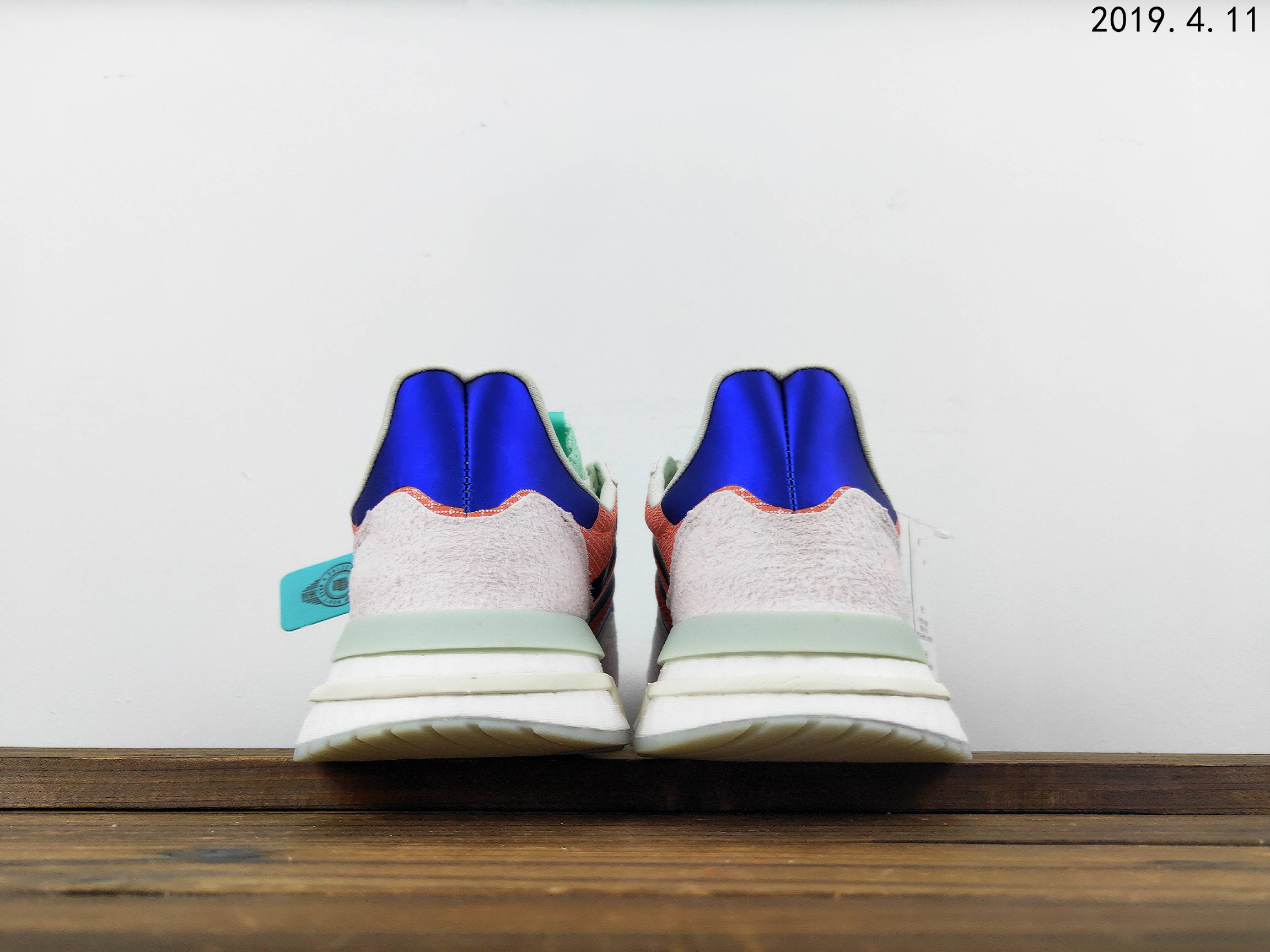 200市场顶级 adidas Originals ZX500 RM，爆米花百搭复古慢跑鞋“网纱粉渐变紫罗兰”DG4150