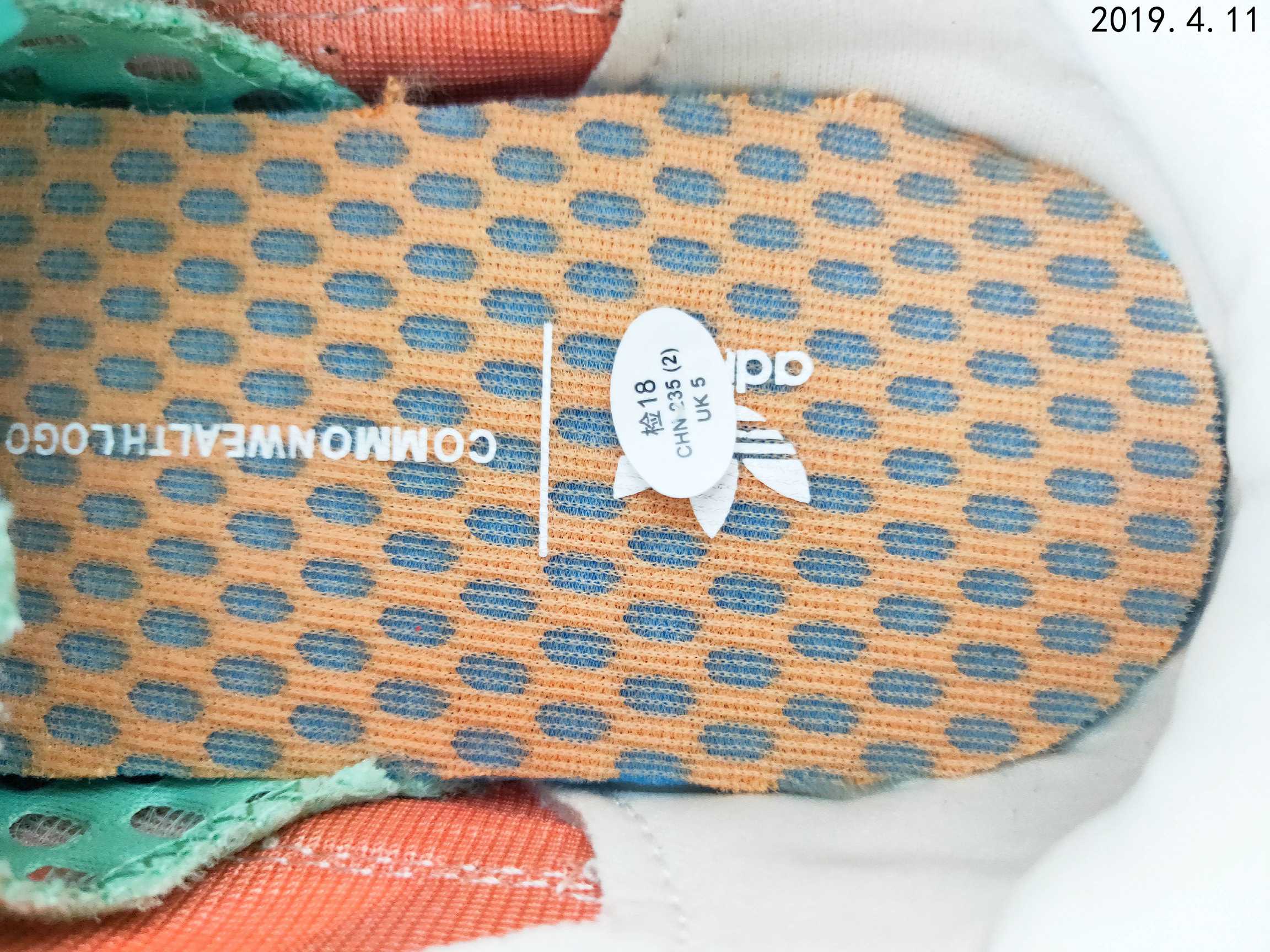 200市场顶级 adidas Originals ZX500 RM，爆米花百搭复古慢跑鞋“网纱粉渐变紫罗兰”DG4150